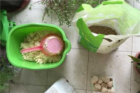 堆置沤土